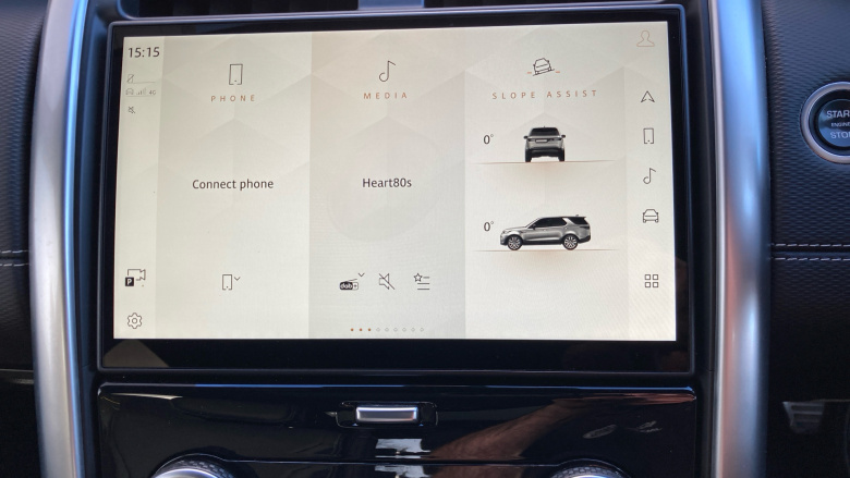 Land Rover Discovery 3.0 D300 Dynamic SE 5dr Auto Diesel Station Wagon